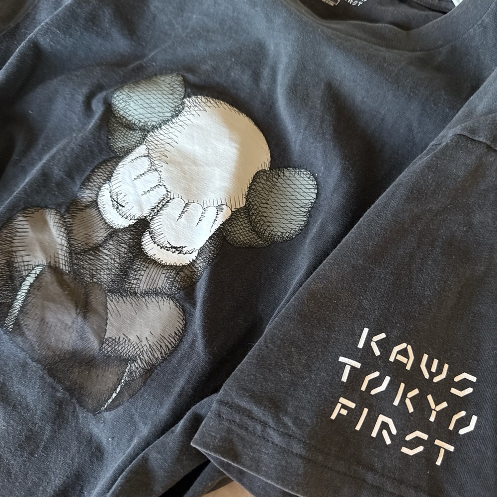 SOLD-KAWS Uniqlo Grey T-Shirt-rare discontinued